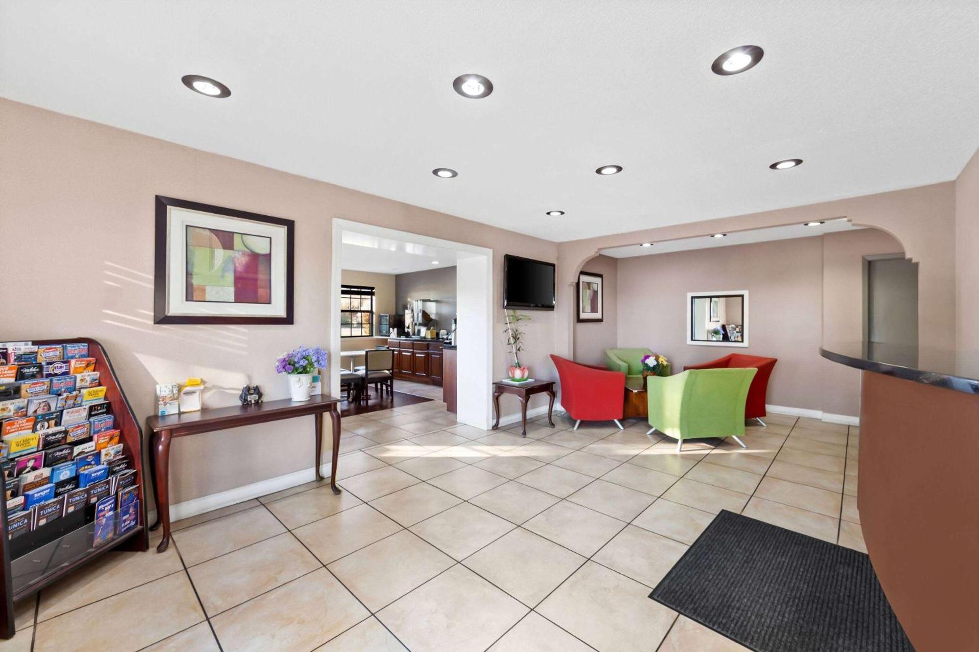 Days Inn By Wyndham Brownsville Buitenkant foto
